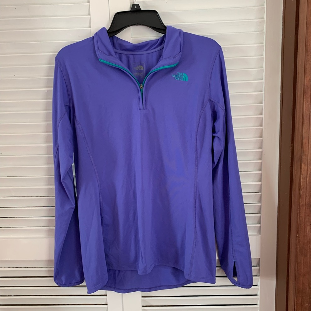 The north face pullover L